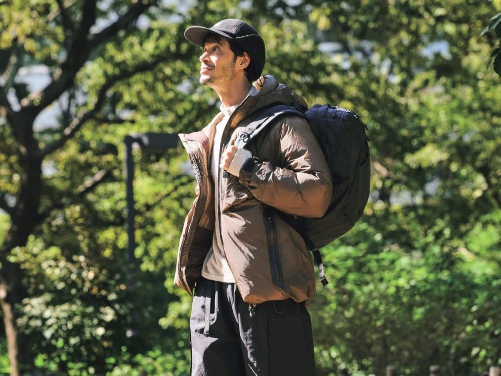 暖かいのに超スマート】ナンガの“着る寝袋”！最高峰ダウン「ミカミ