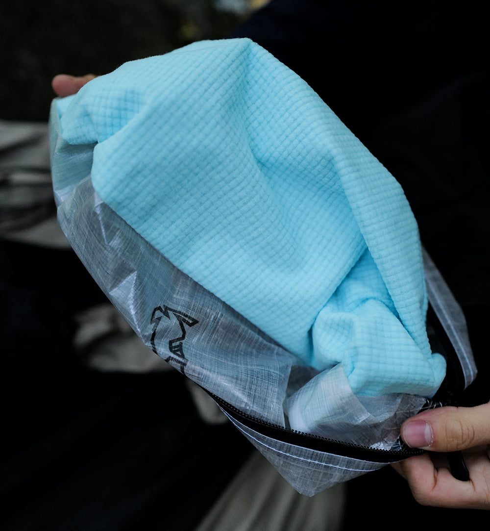 HIGH TAIL DESIGNS / Ultralight Stuff Sack Pillow