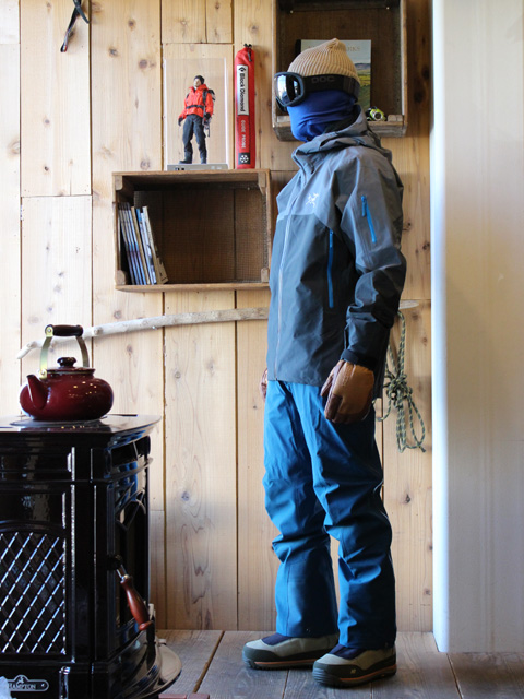 ARC'TERYXスノーウェアースタイル Rush Jacket×Theta SV Bib – moderate