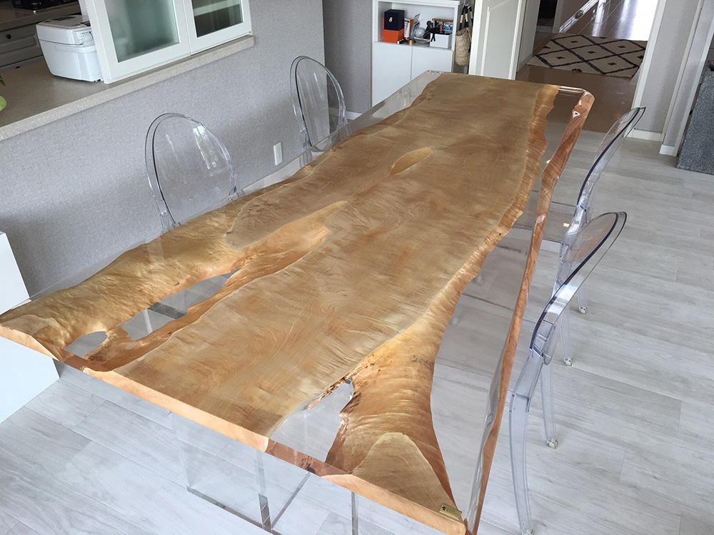ダイニングテーブルxトチxレジン【東京都 あすか創建株式会社様・S様