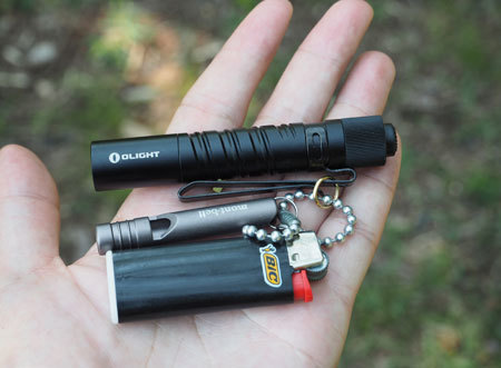 OLIGHTの単4電池1本で最高180ルーメン『I3T EOS』: 自転車と