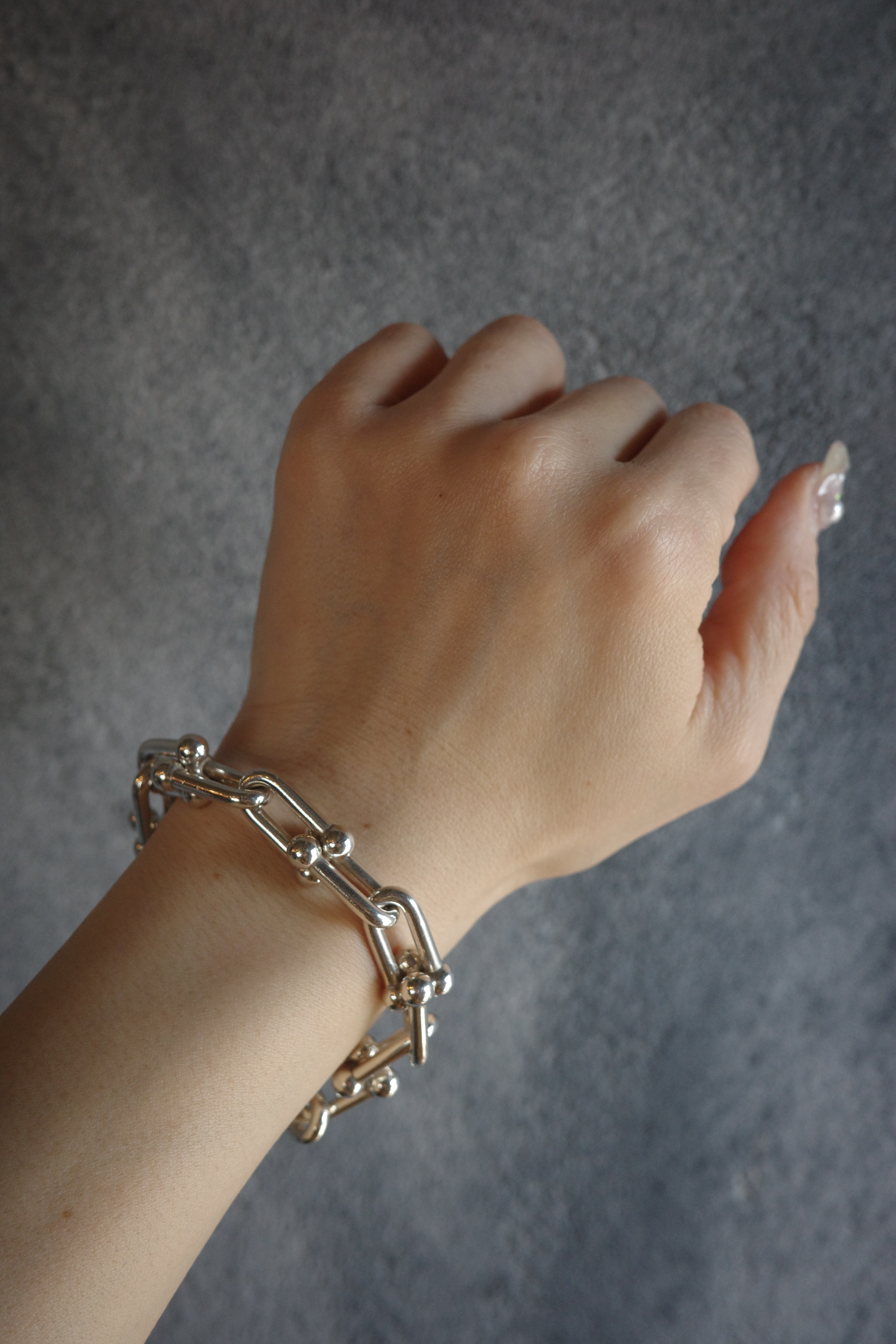 Tiffany&co ハードウェア ブレスレット ラージ - mozme