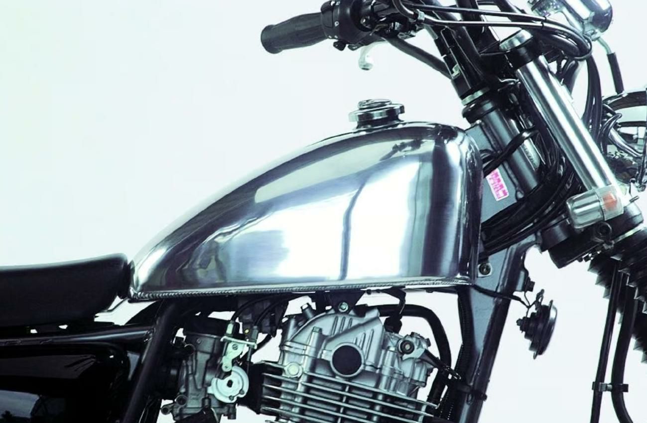 スズキ グラストラッカー/ビックボーイ アルミタンク TYPE-4 BIGCEDAR