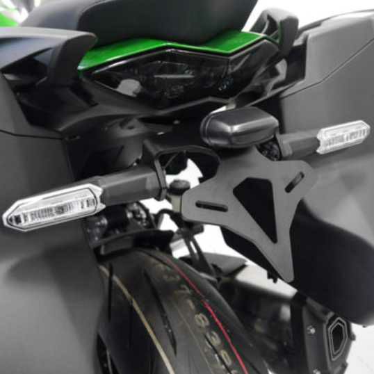 KAWASAKI Z900RS フェンダーレスキット Evotech Performance | バイク