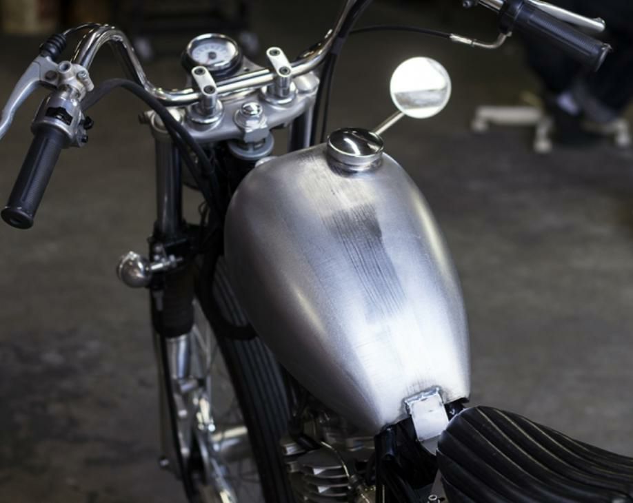 ヤマハ SR400/500 ピーナッツタンクキット ハイマウント モーター