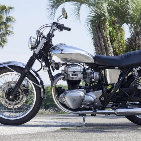 カワサキW400/650 アルミスポーツタンク BIGCEDAR | バイクカスタム