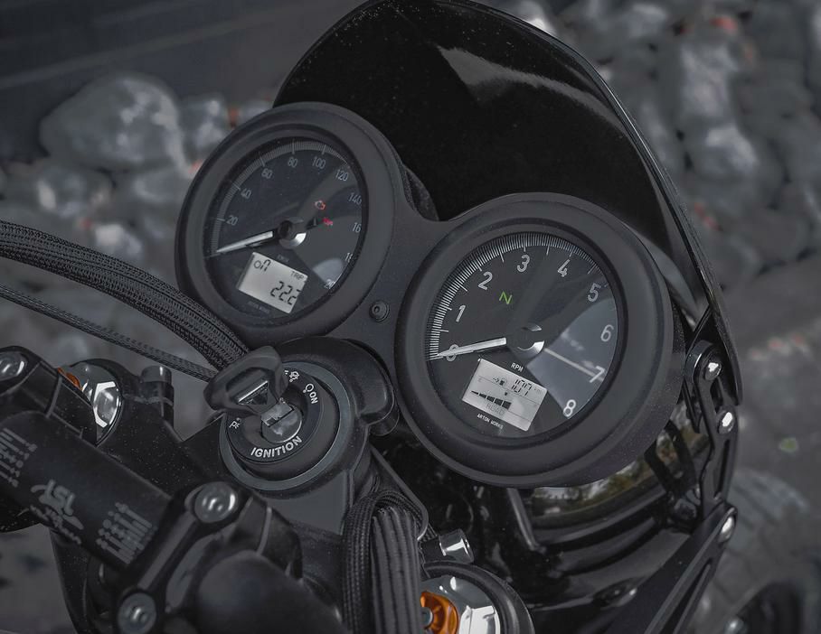 トライアンフ スピードツイン スラクストン ヴィンテージ メーター