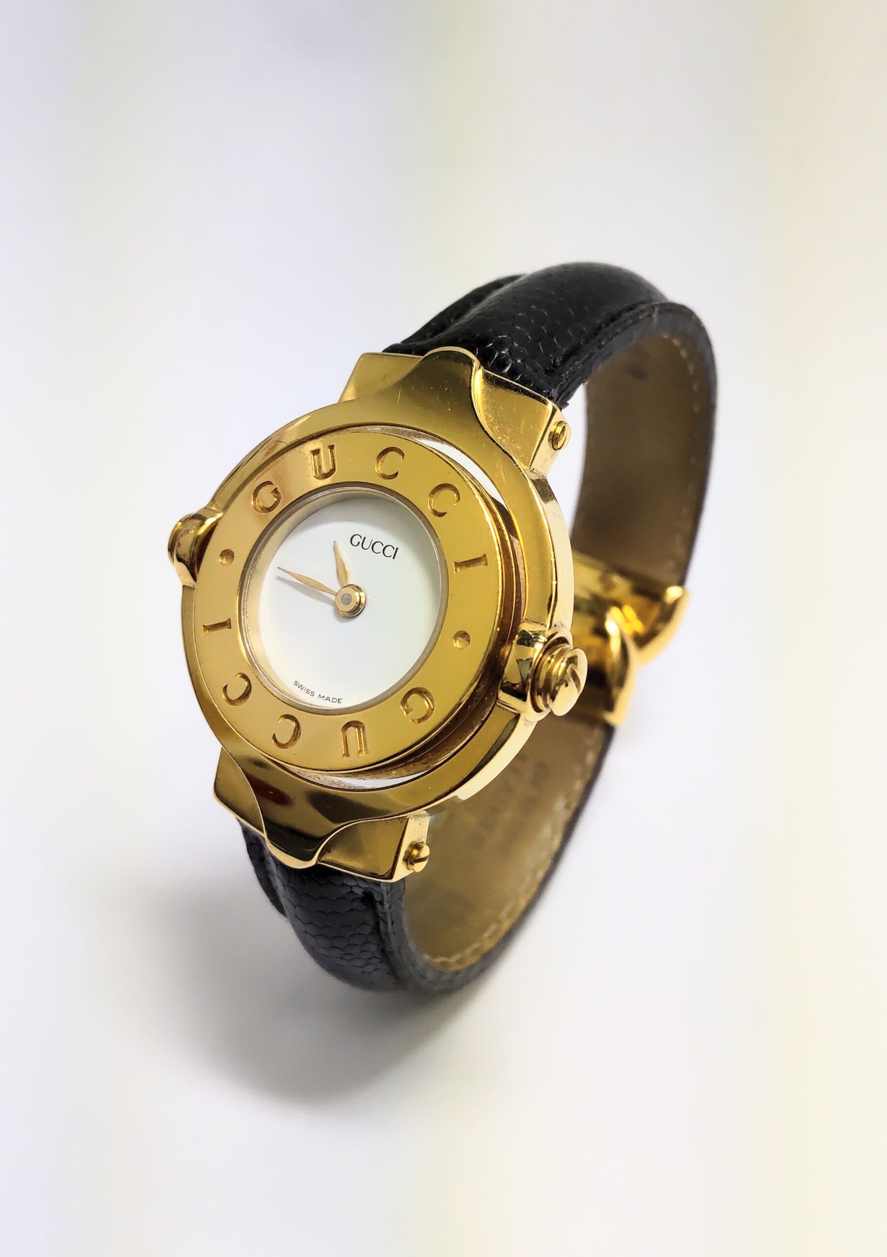 GUCCI グッチ 6600L ターンフェイスの時計修理