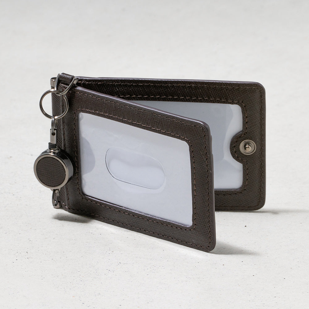 サフィアーノレザー 薄型 伸縮リール付 バタフライ式IDカードケース