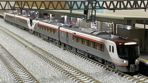 JR HC85系ハイブリッド車 入線レビュー！ - 遅咲き鉄道模型の道