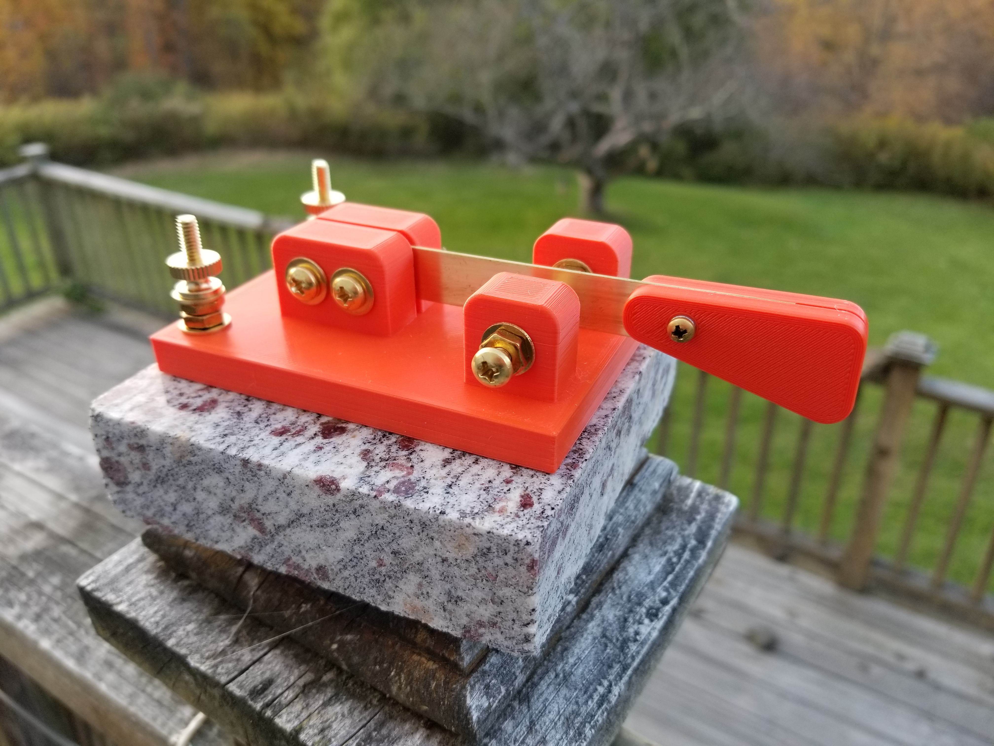 3D Printed Cootie Key v2.0 | 73, de N2HTT