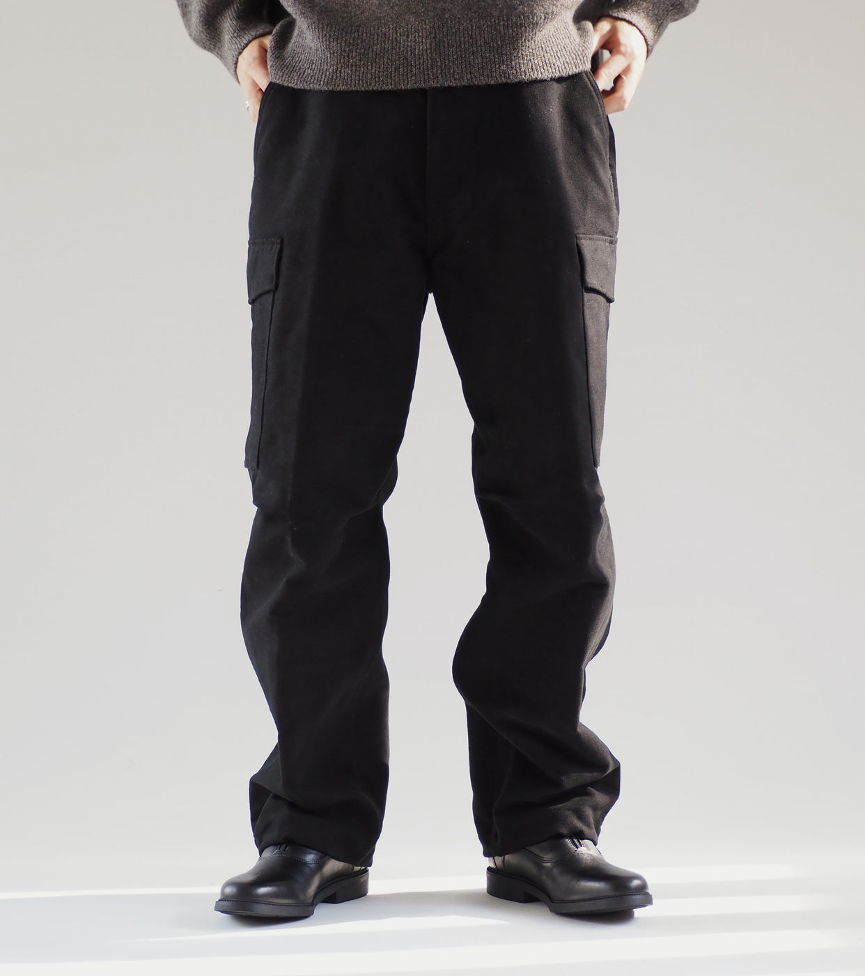 COMOLI モール スキン BDU パンツ, Black – Navyblue