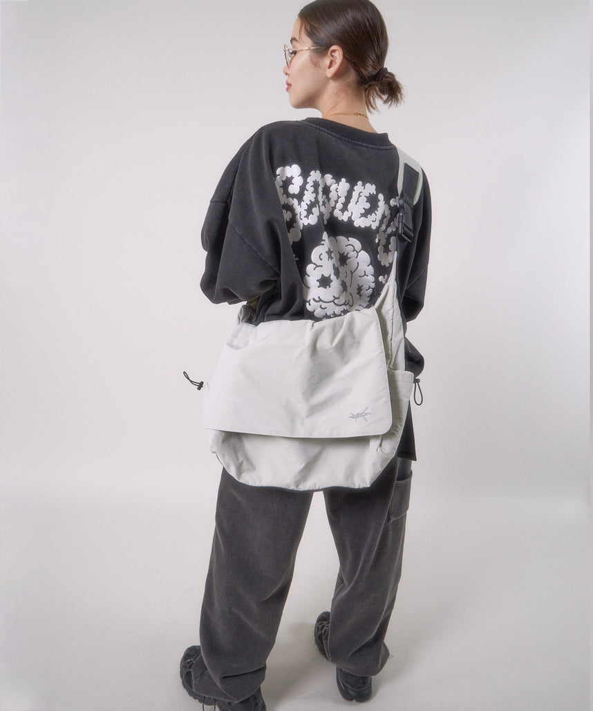 SEQUENZシークエンズ TECH SHOULDER BAG グレー – NAVAL Online Store