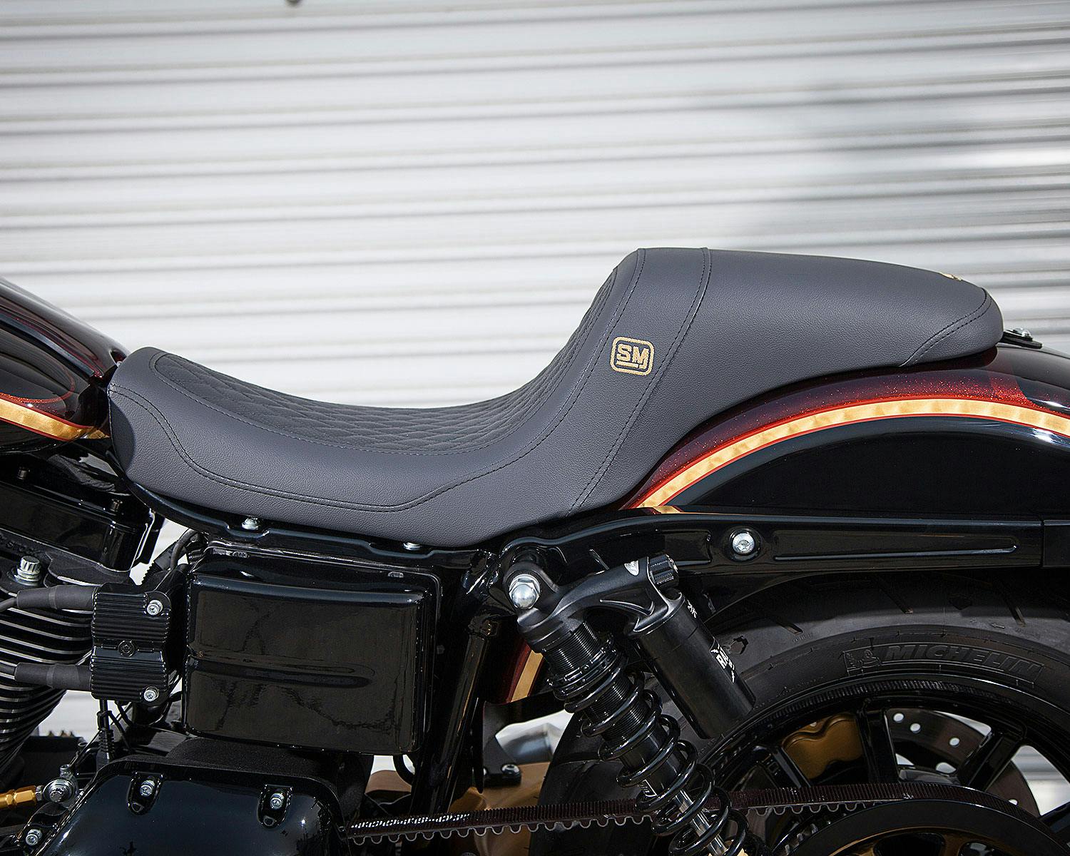 ハーレー用パーツ カスタムパーツの通信販売 ネオファクトリー