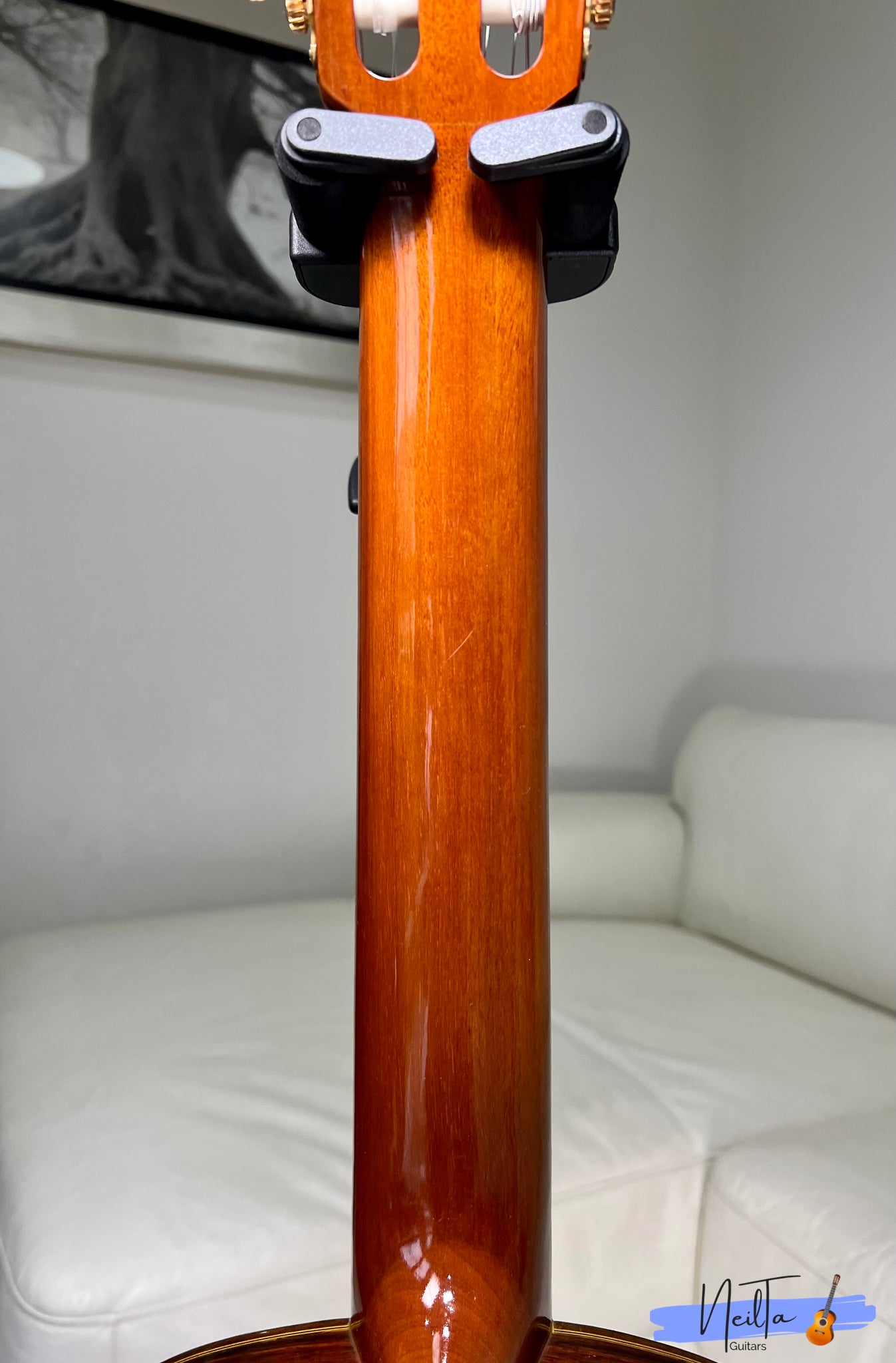 Yamaha C-300 (1970) Classical Guitar – Neil Ta Music