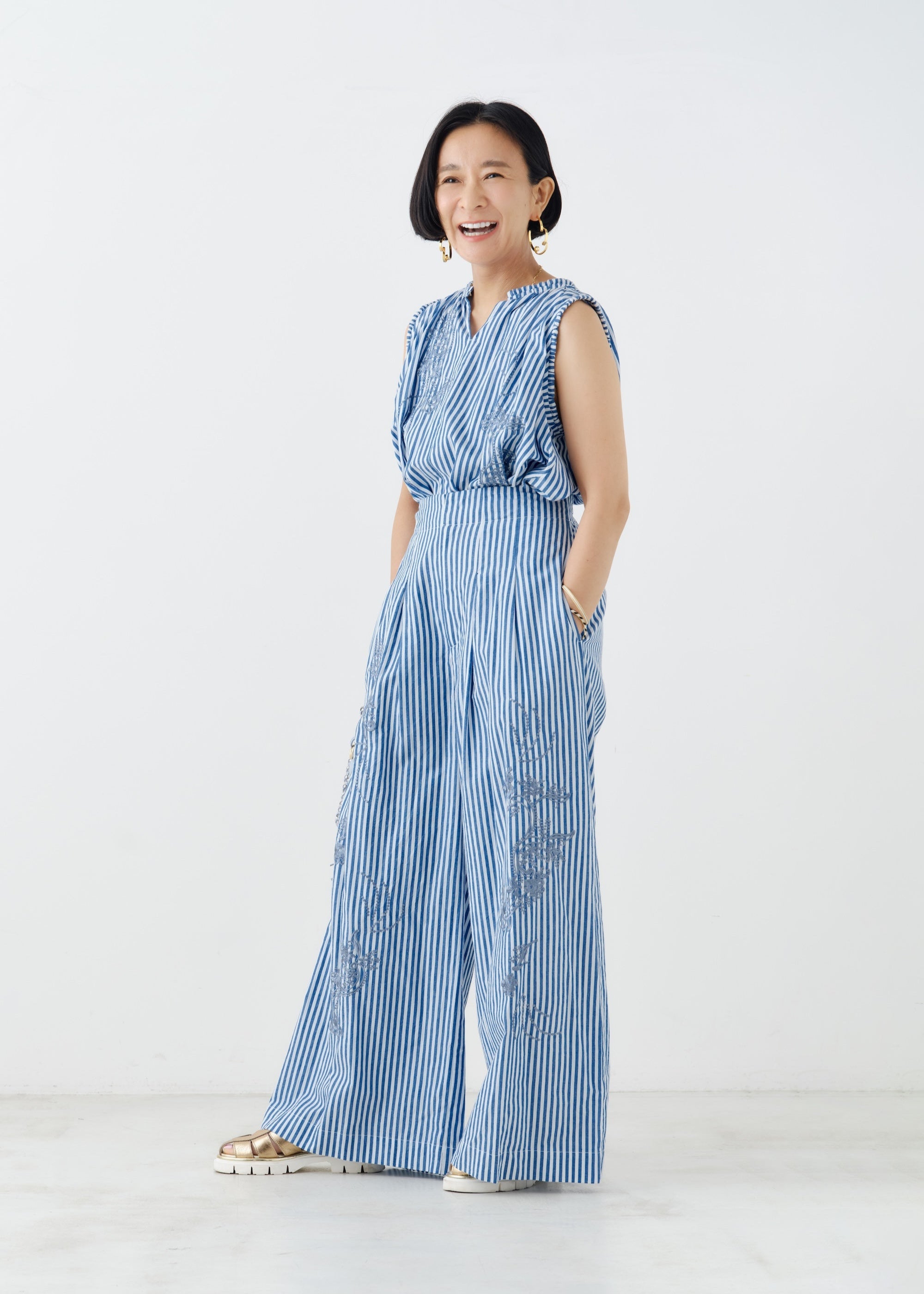 Cotton Stripe Ivy Flower Embroidery Pants | Pasand by ne Quittez