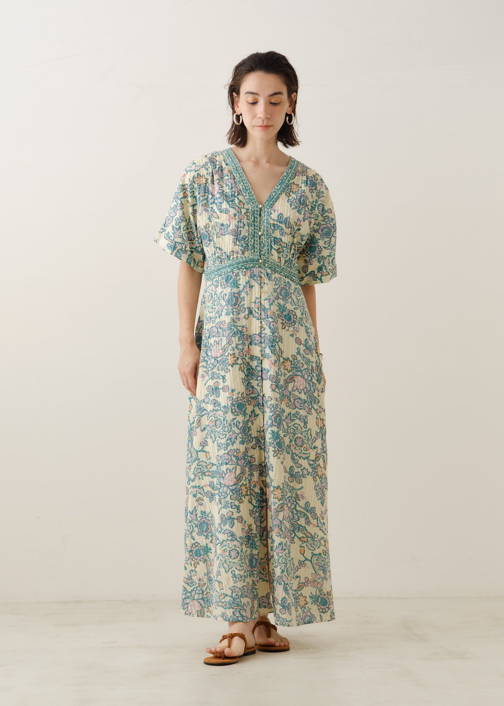 Paisley Flower Print Tuck Dress | Pasand by ne Quittez pas