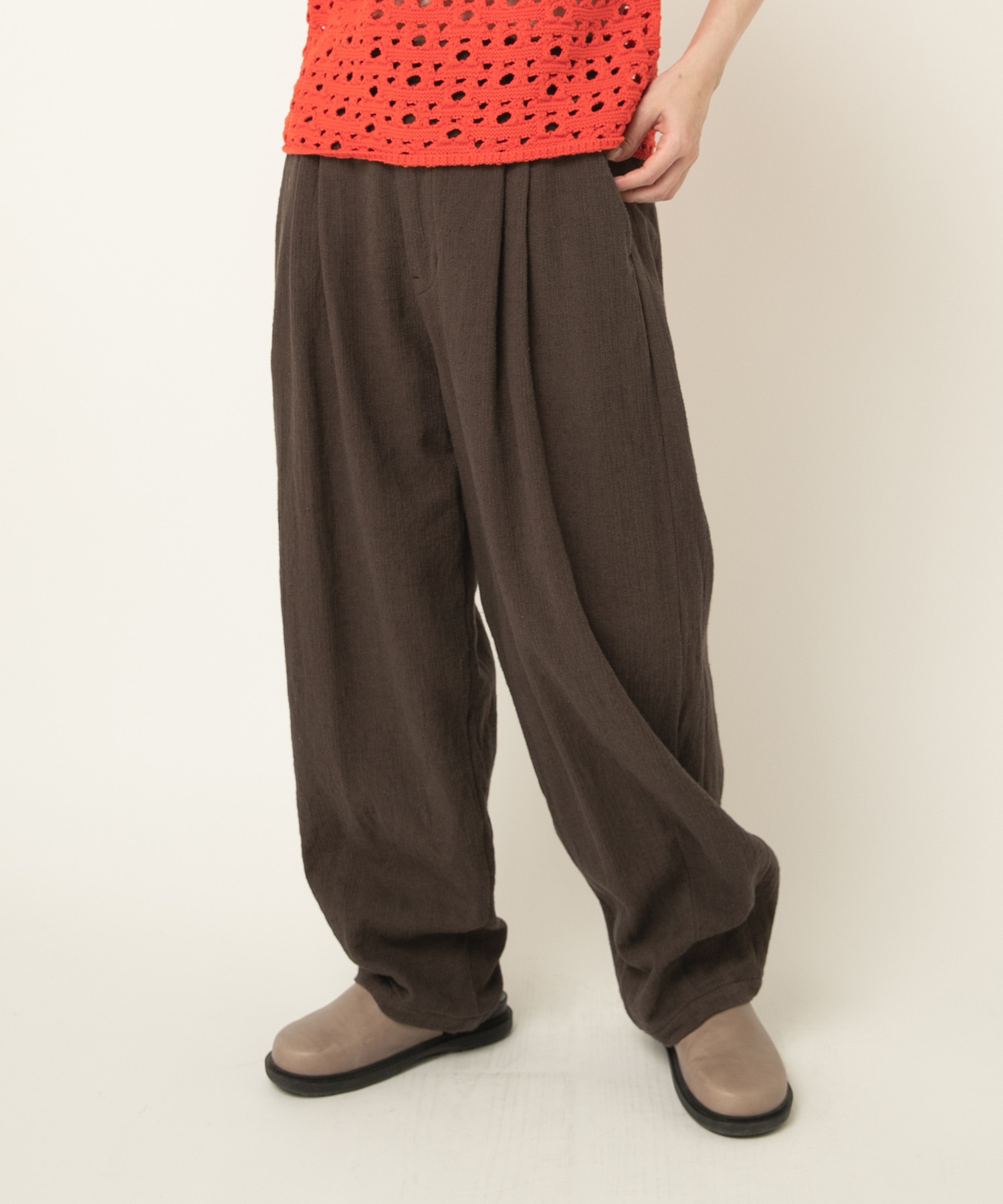 R4372 プリペラタックコクーンパンツ(F スミクロ): パンツ - RNA