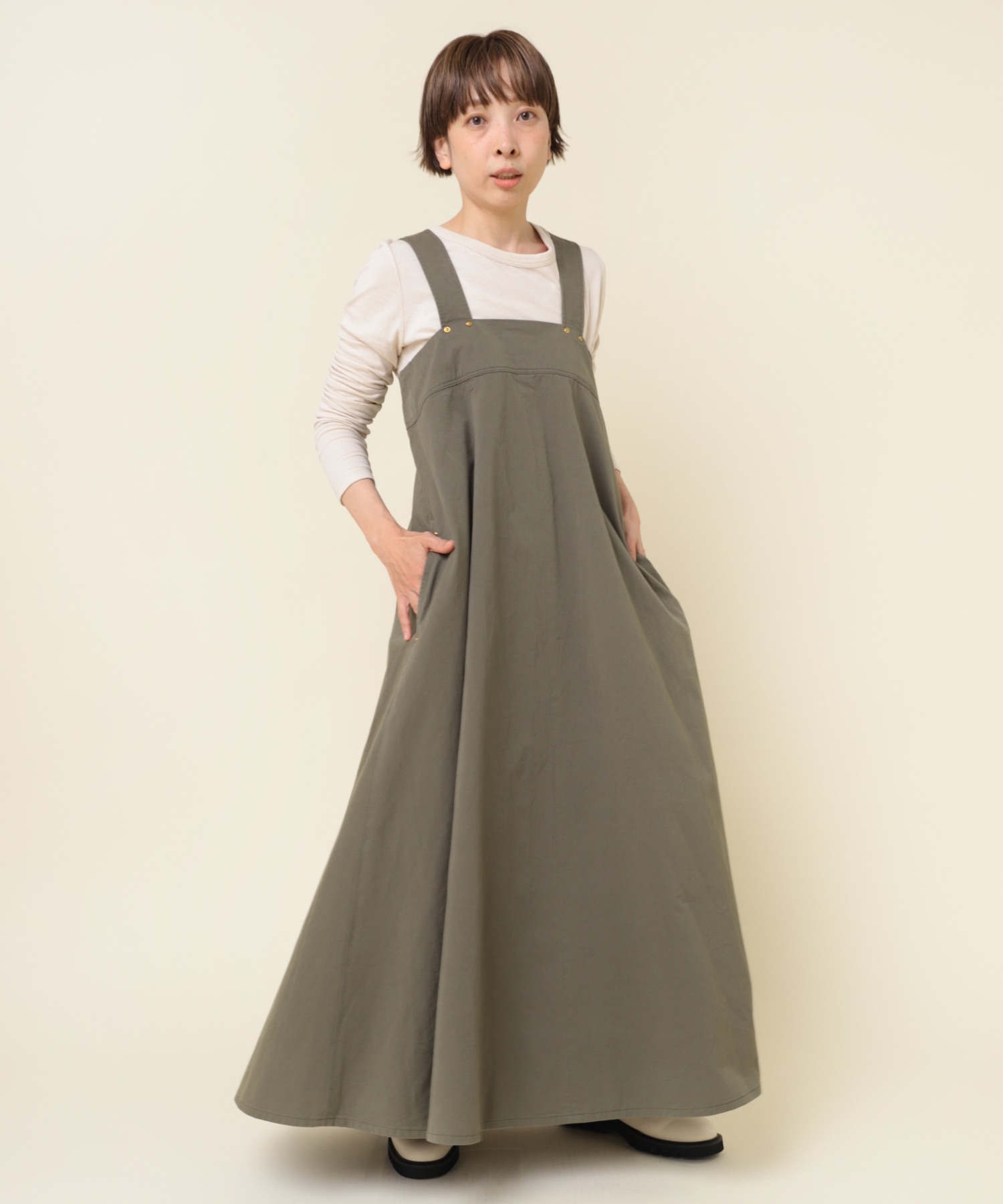 D1636 ミリタリーエプロンワンピース(M ブラック): ワンピース - RNA