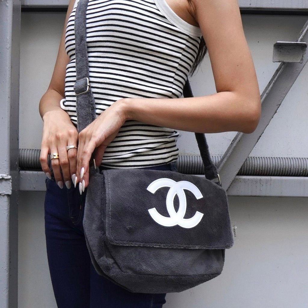 シャネル ココマーク パイル地 ノベルティ ショルダーバッグ グレー