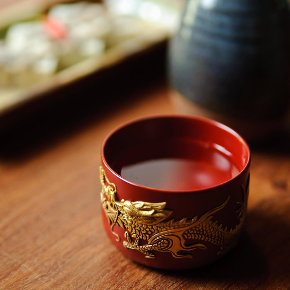 琉球漆器 堆錦 龍ぐい呑み | ギフトショップ Nihon Miyabi 通販サイト