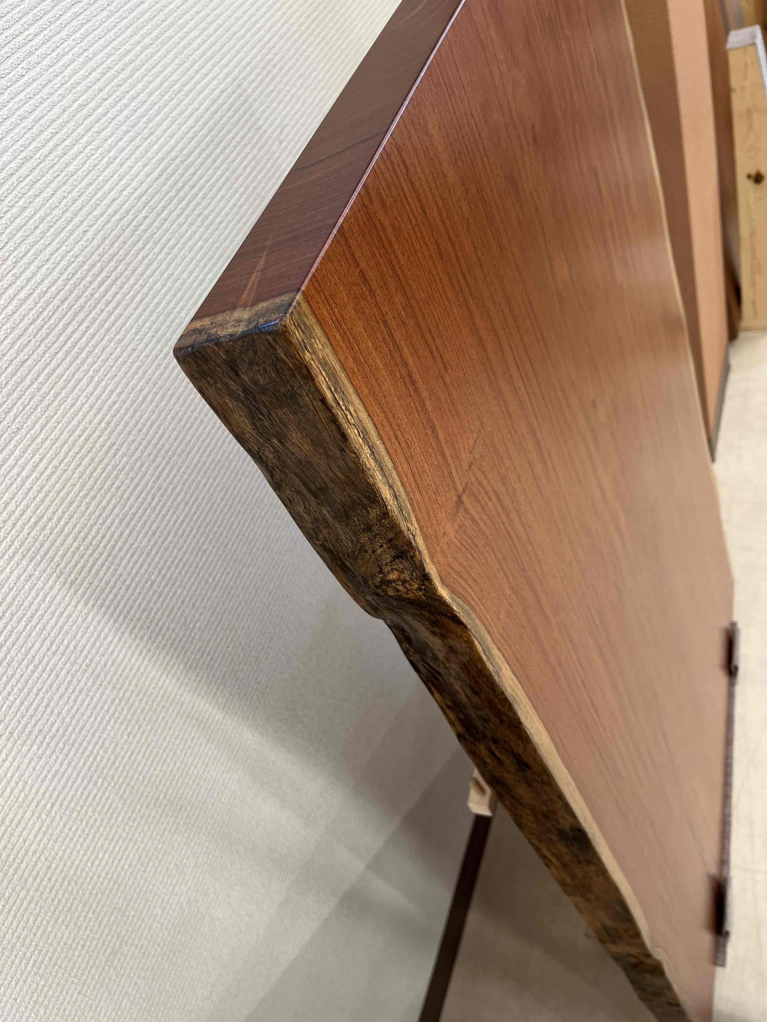 花梨一枚板 | 家具の西口木工