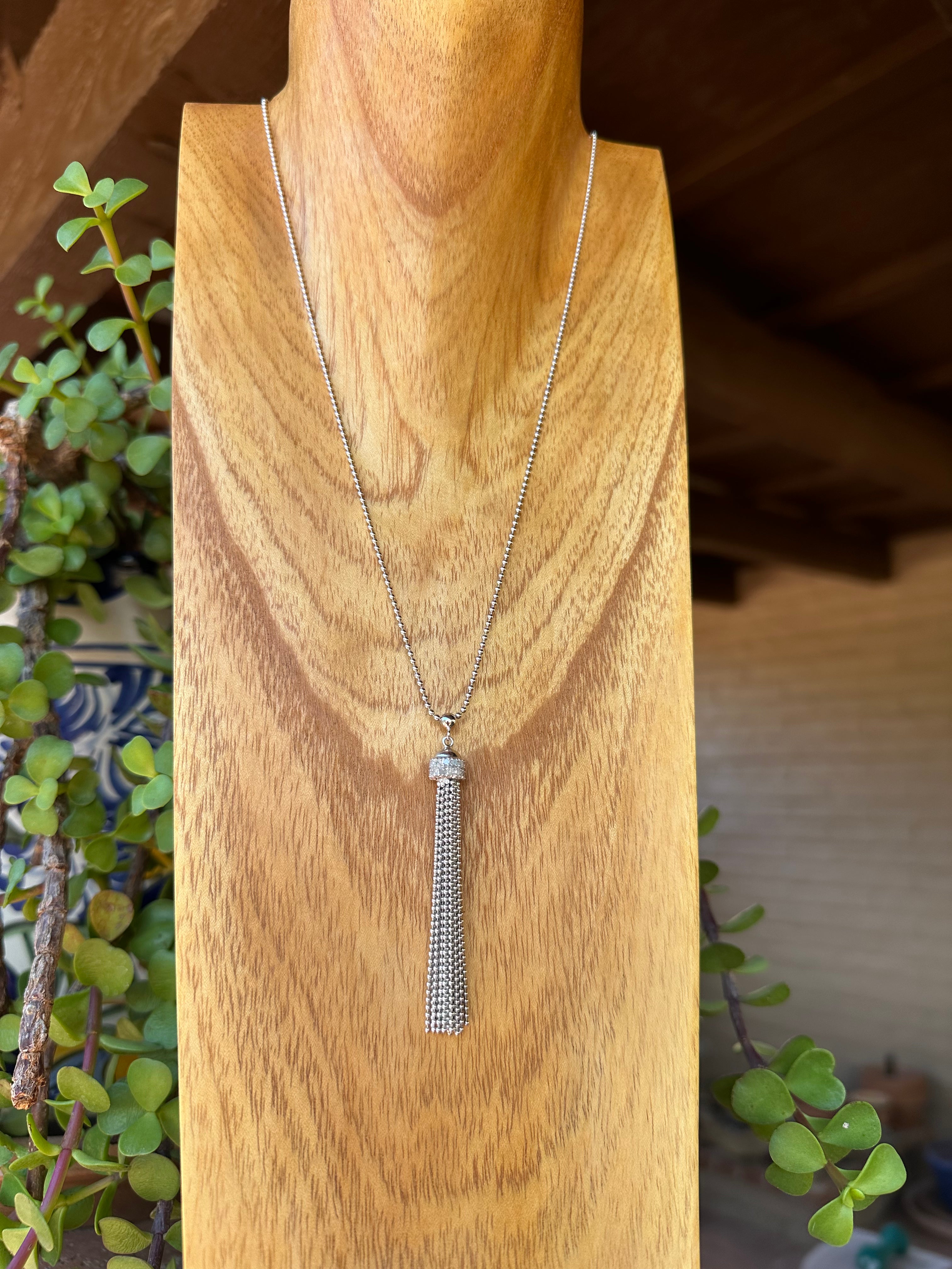 4BA1D609-E365-40E4-B7B2-