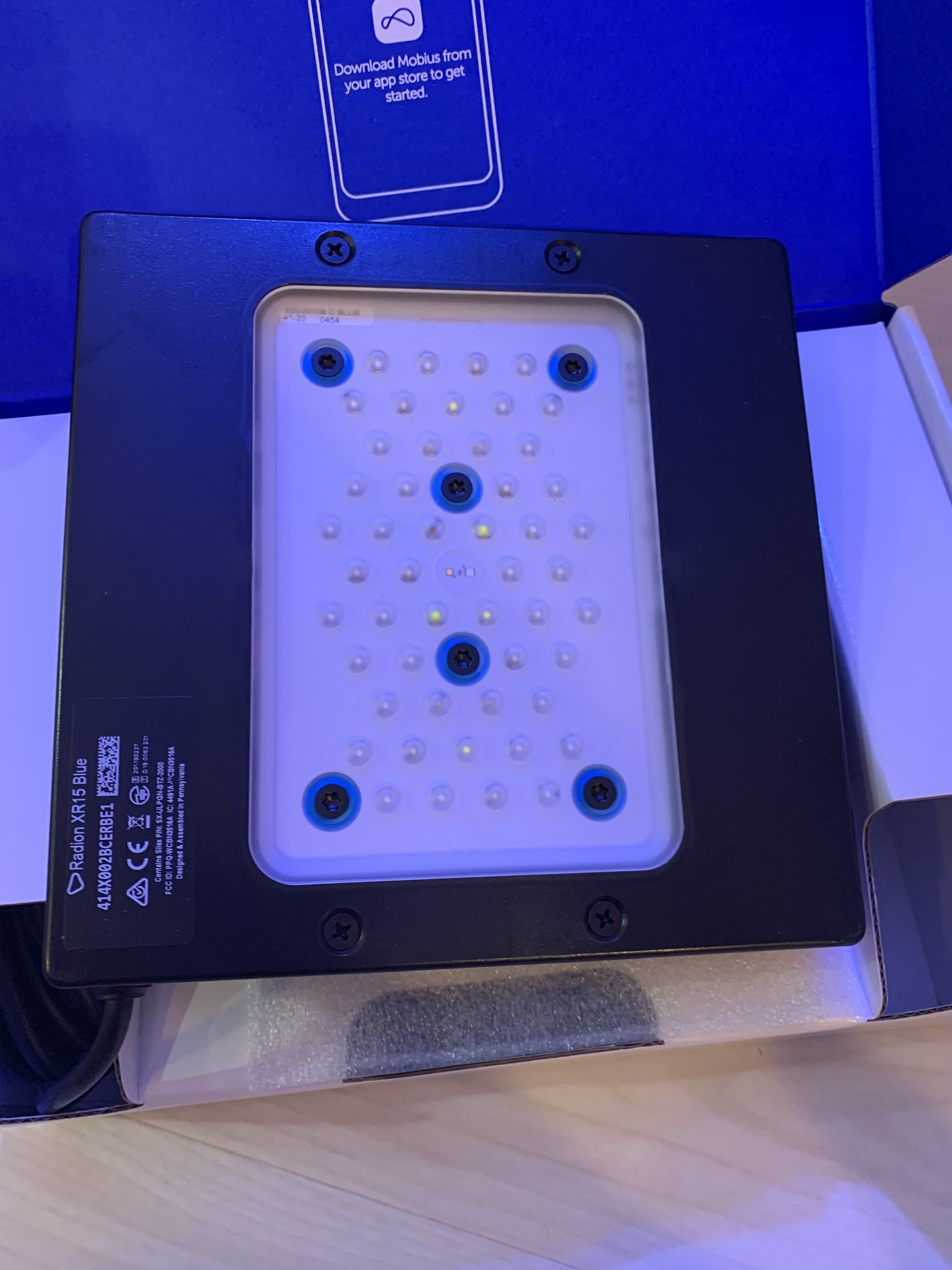 海水水槽用ライト（ラディオンG5購入）開封とメーカー市販のアーム無し