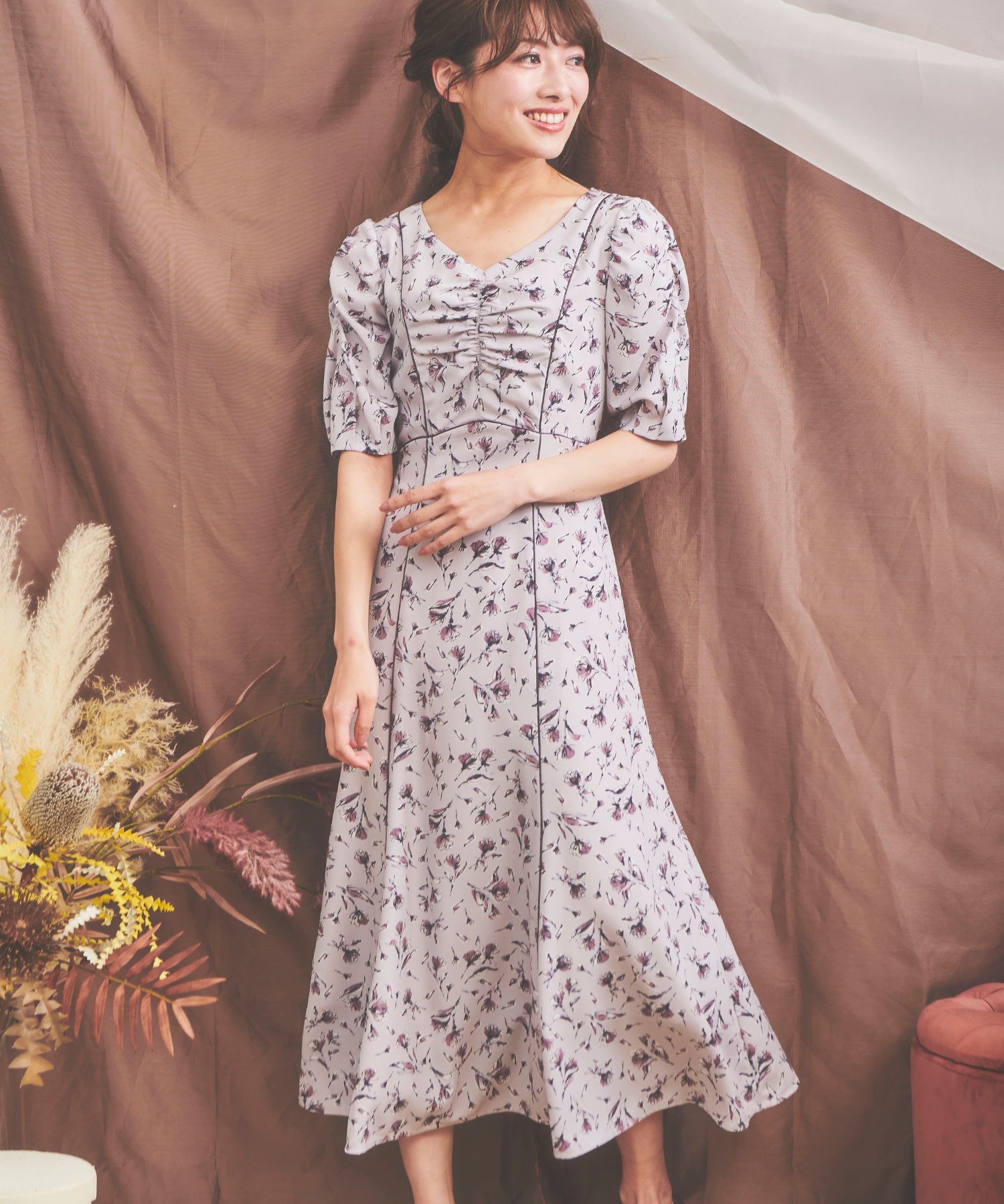 かすれタッチフラワーワンピ | ロングワンピース | NOELA OFFICIAL WEB