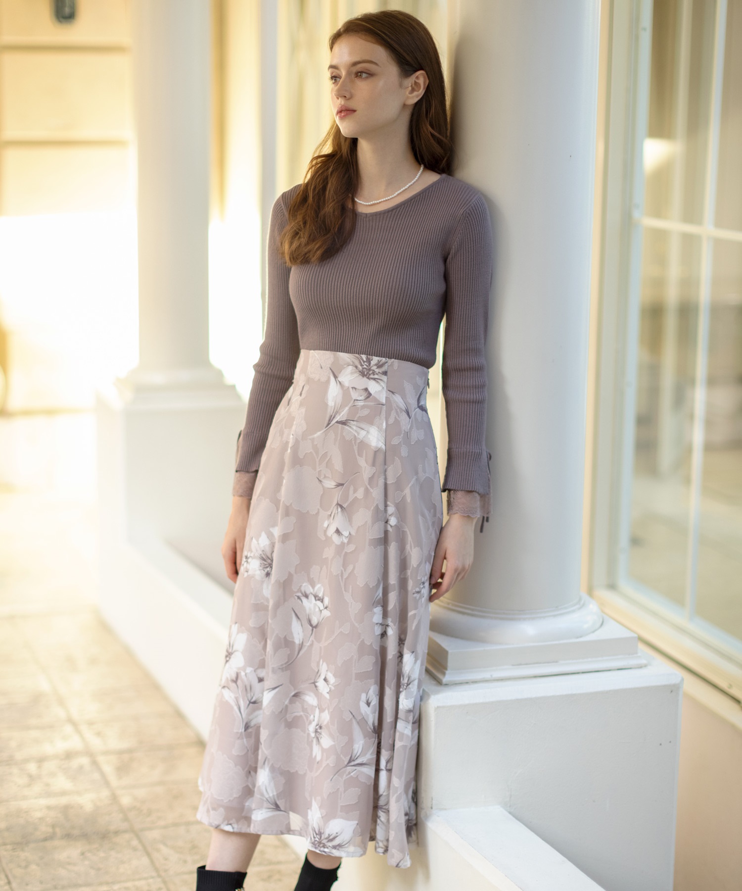 モノトーンフラワースカート | フレアスカート | NOELA OFFICIAL WEB STORE