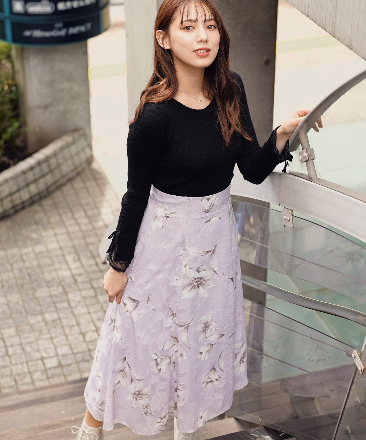 モノトーンフラワースカート | フレアスカート | NOELA OFFICIAL WEB STORE