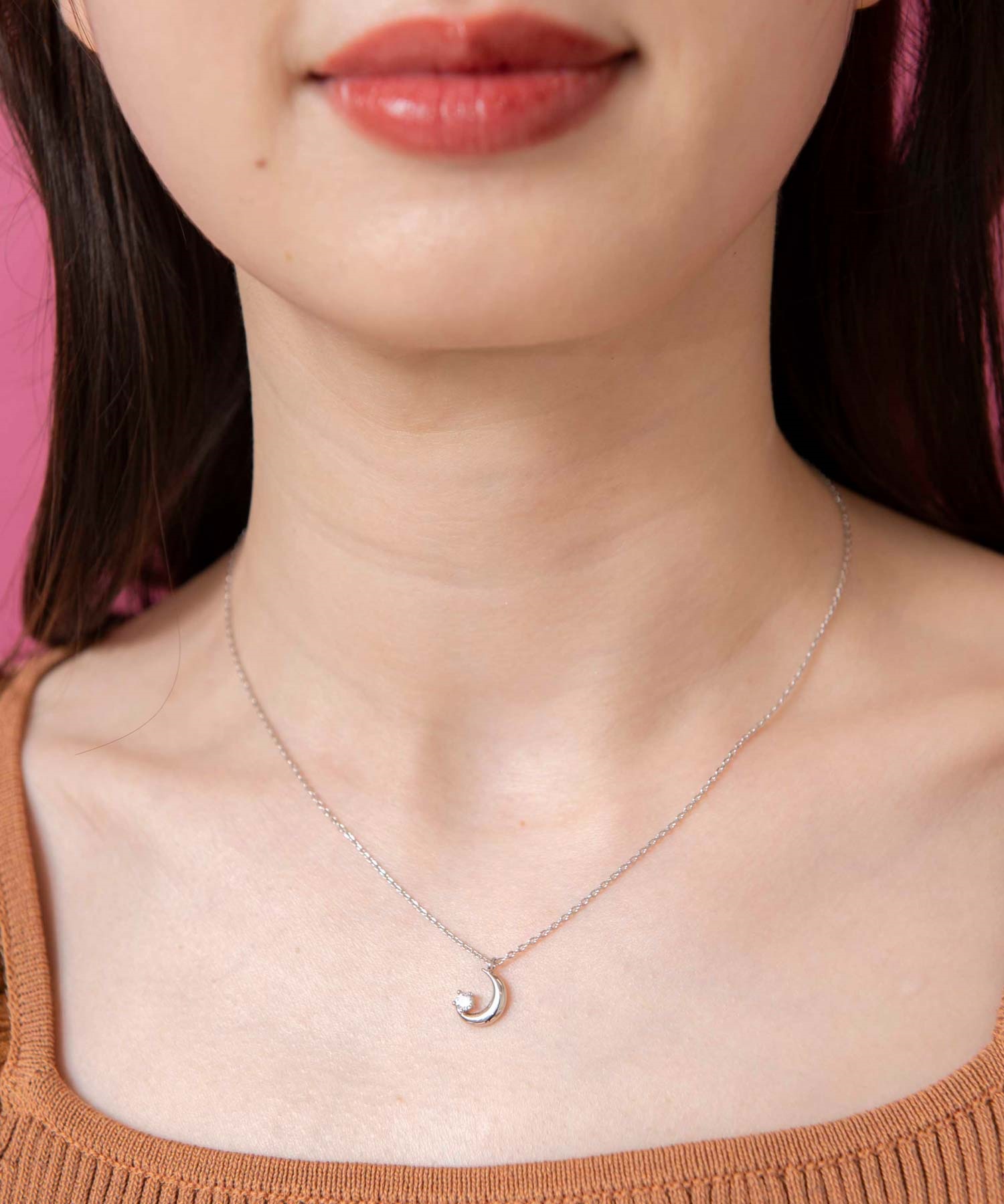 ムーンモチーフネックレス | ネックレス | NOELA OFFICIAL WEB STORE