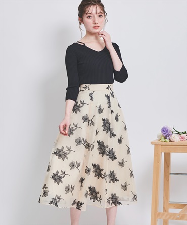 オーガンジー刺繍スカート | フレアスカート | NOELA OFFICIAL WEB STORE