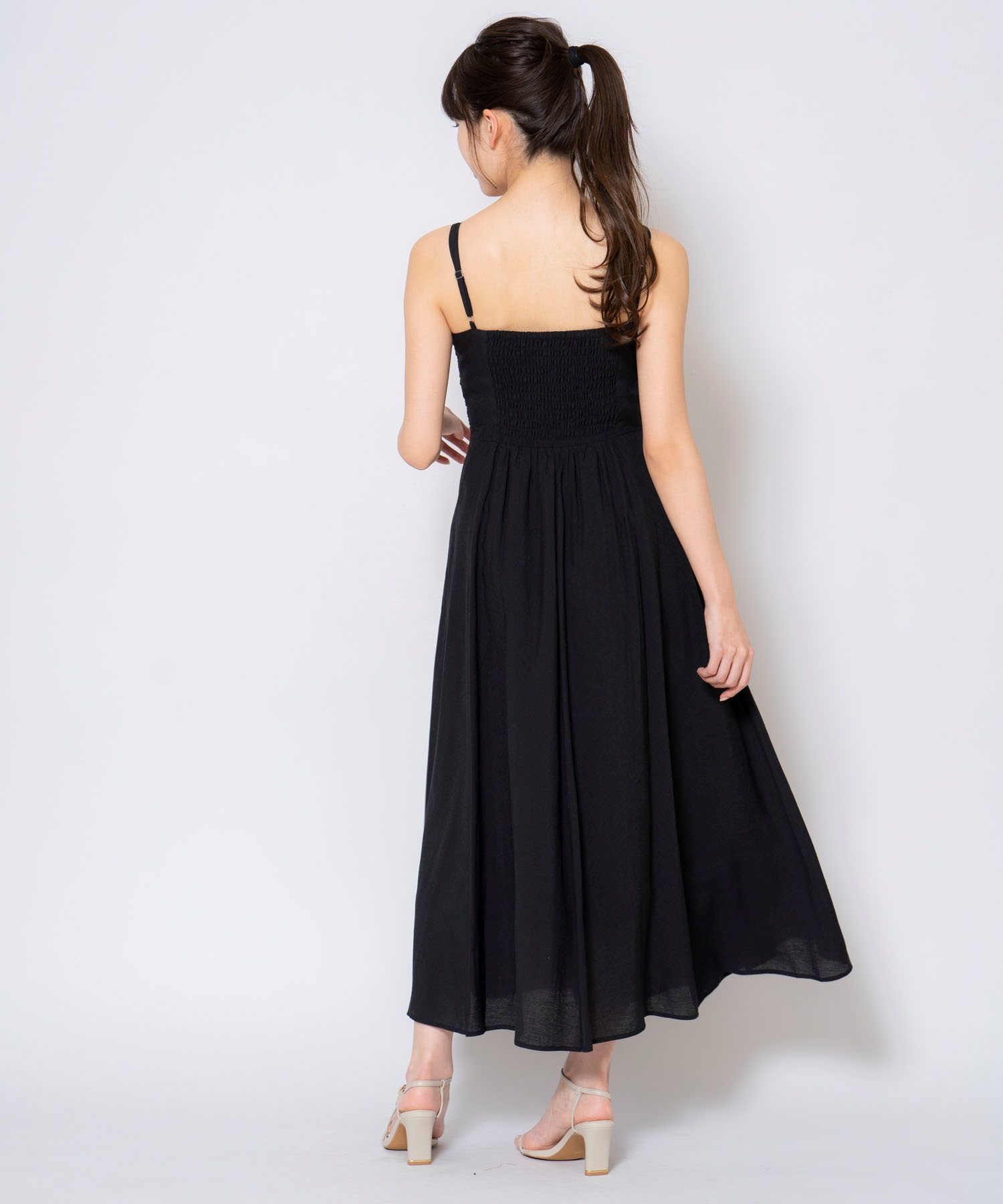 シャーリングデザインキャミワンピ | キャミワンピース | NOELA