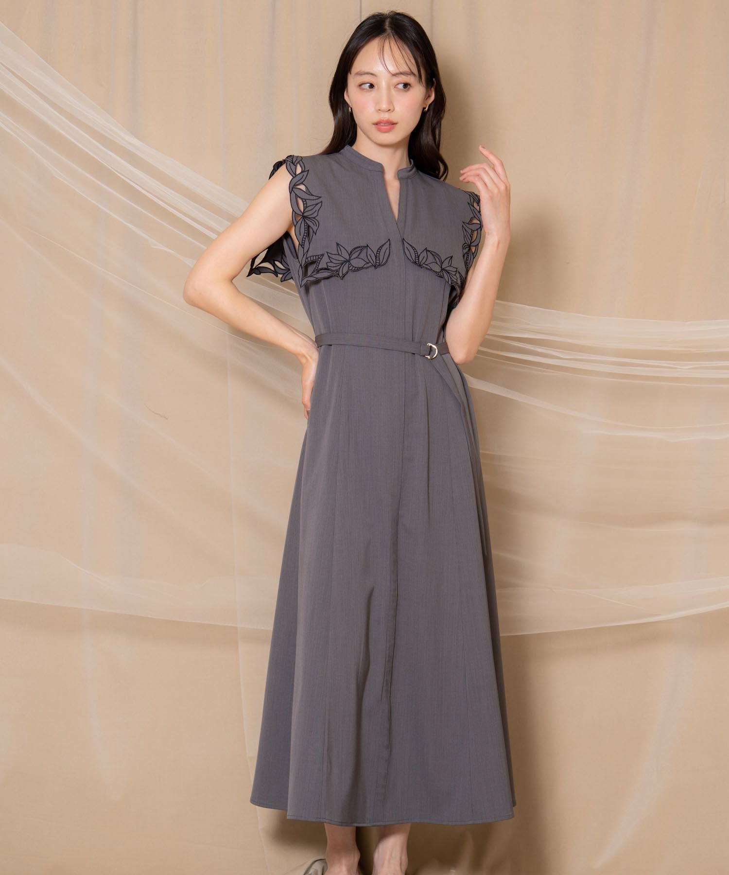 15周年】カットワークカラーワンピース | ロングワンピース | NOELA