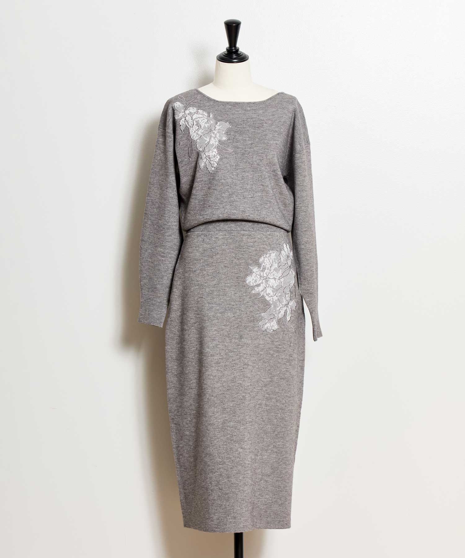 レース刺繍ニットワンピース | ニットワンピース | NOELA OFFICIAL WEB