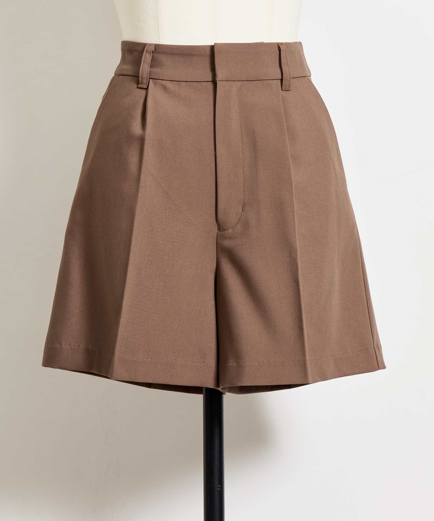タックショートパンツ | その他パンツ | NOELA OFFICIAL WEB STORE