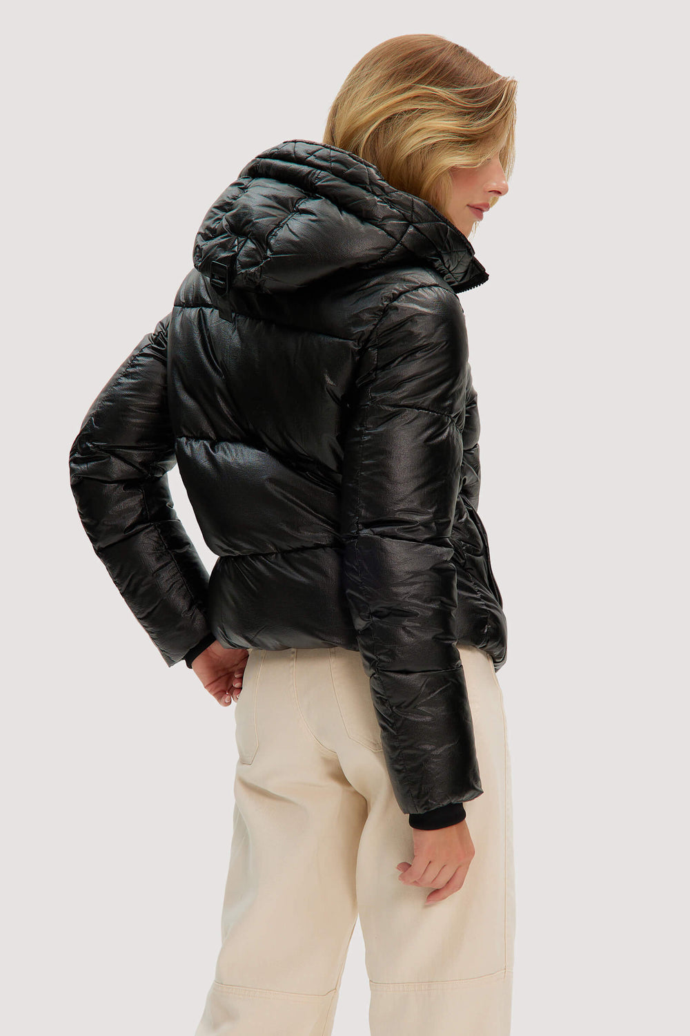 Keva-L Short Length Puffer | Noize