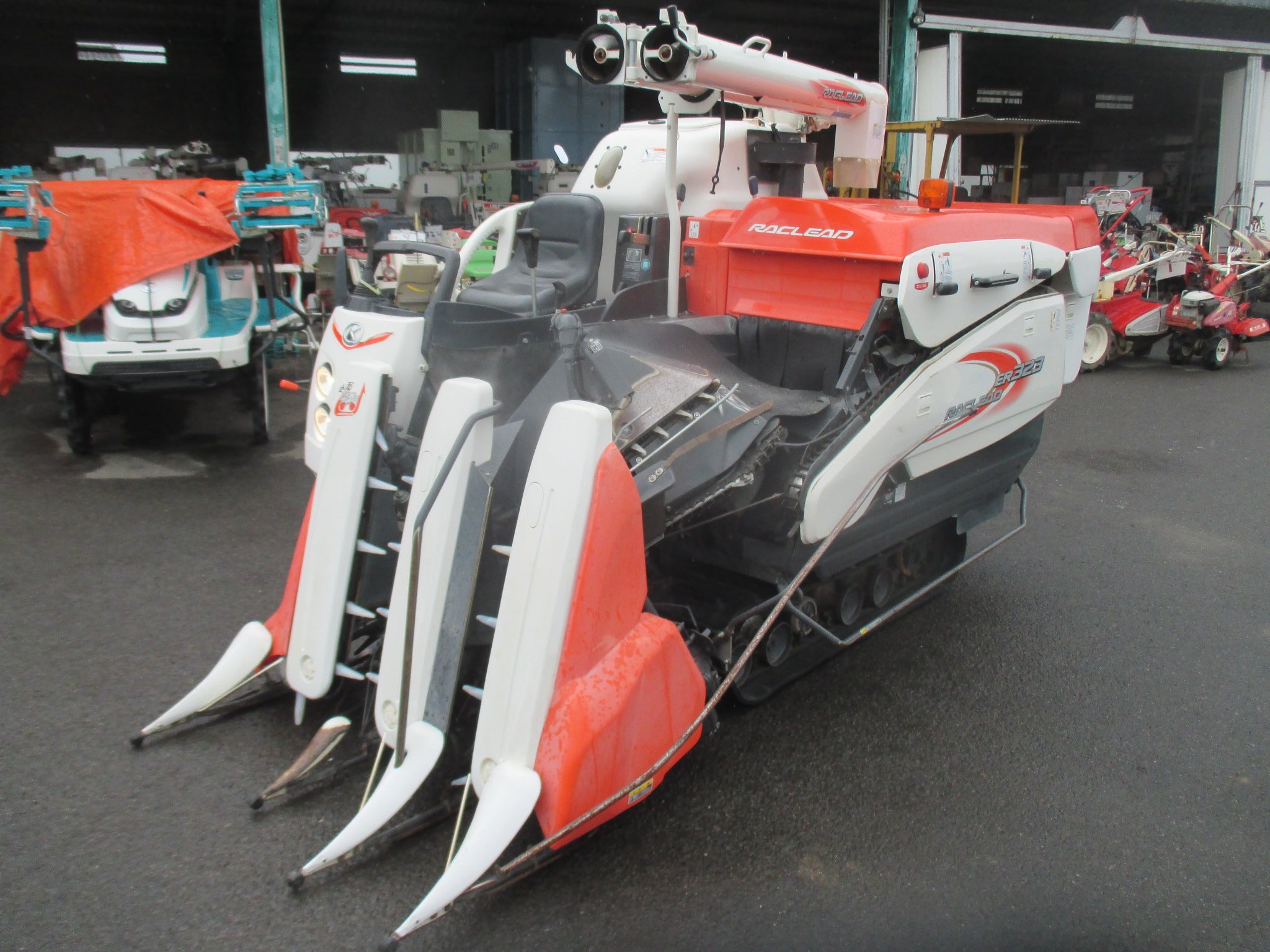 クボタ 中古 コンバイン ER323 – 農キング