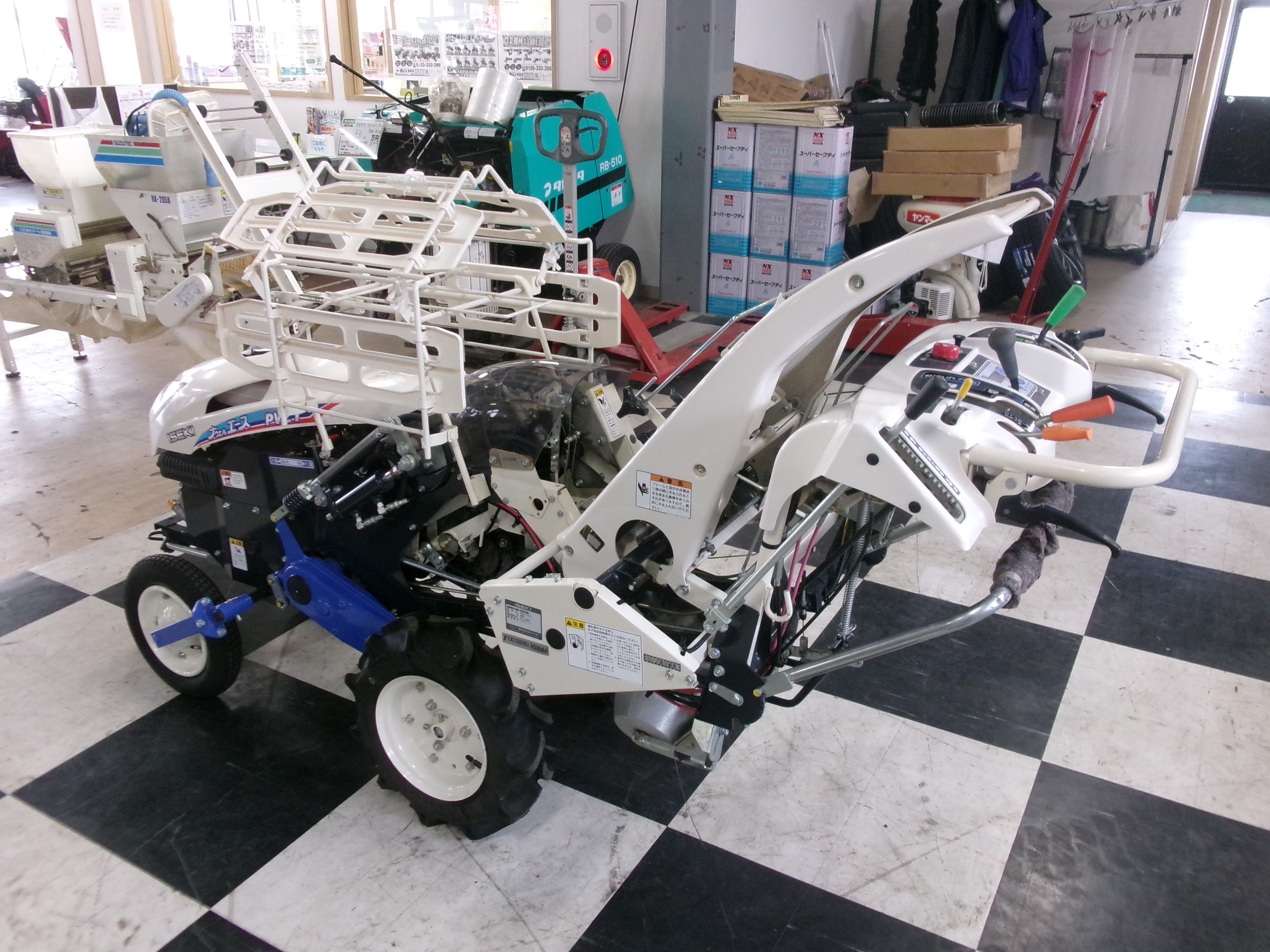 イセキ 試運転のみ保管品 野菜移植機 PVZ1-50DR 1.2時間使用 付属品