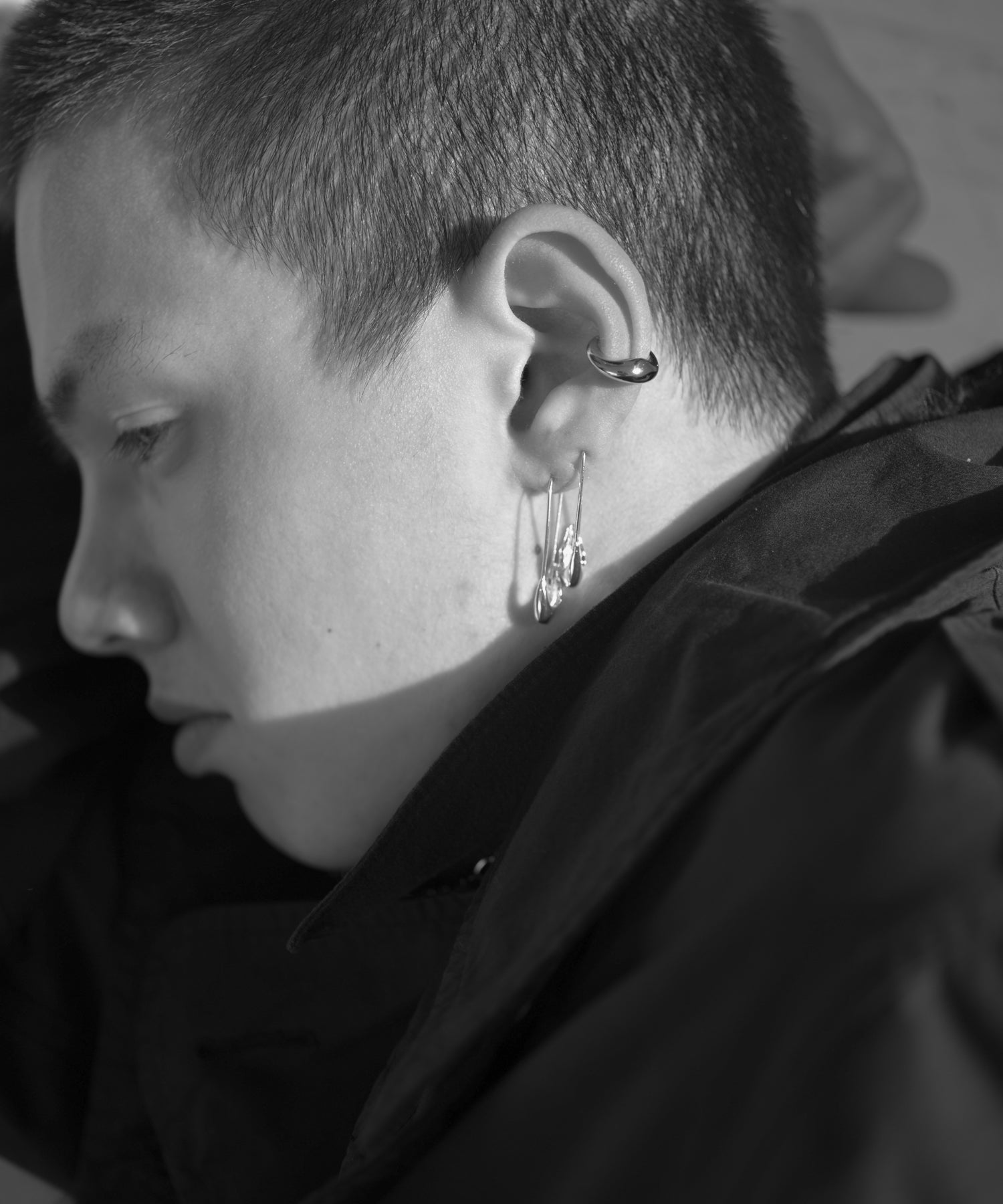 Safety Pin Pierce | 大人のための毎日使えるピアス通販ショップ