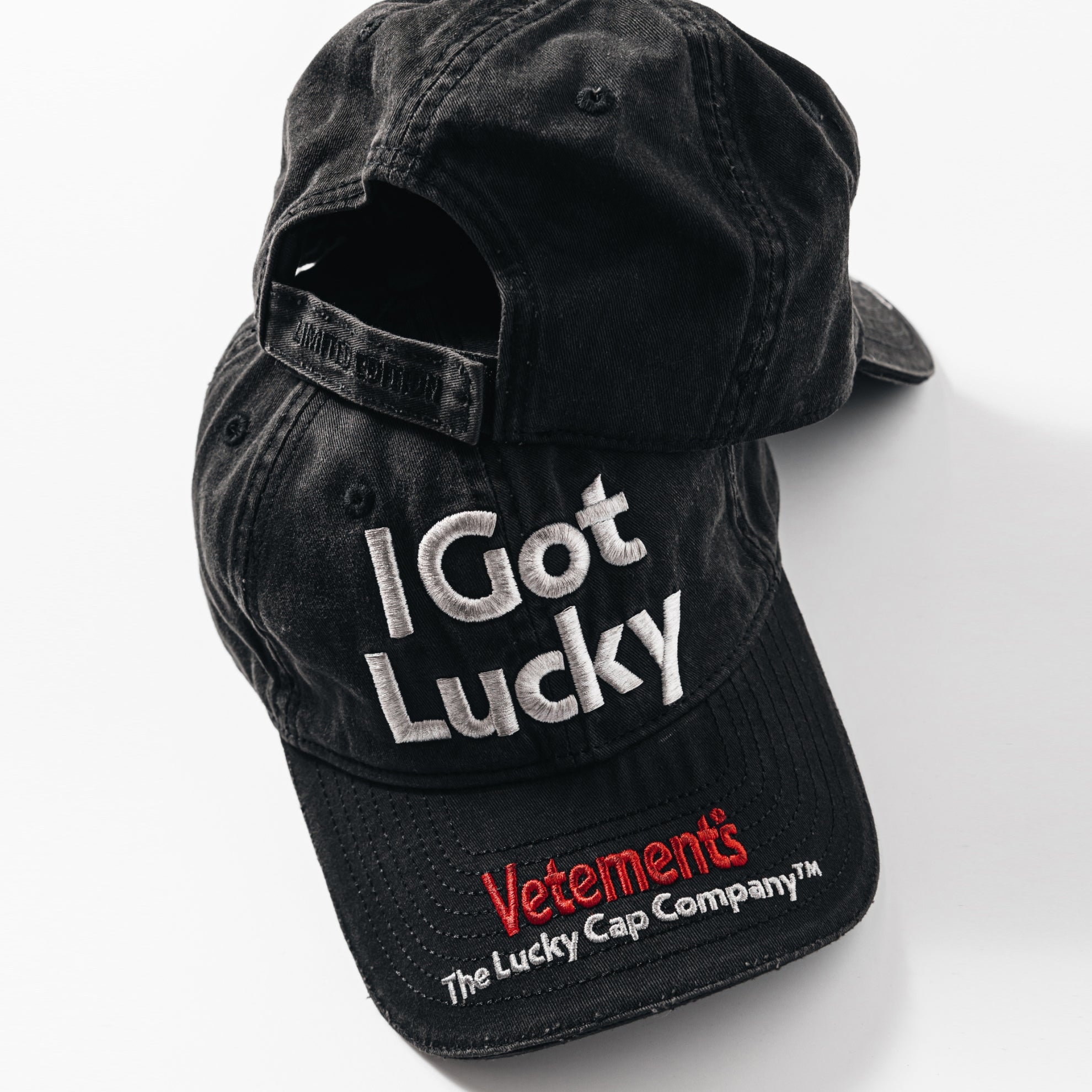 VETEMENTS - I GOT LUCKY CAP | WORLD EXCLUSIVE |