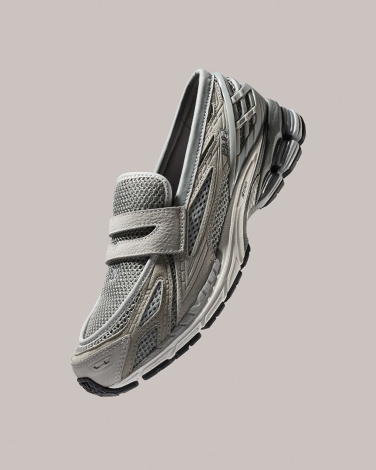 抽選販売 New Balance 1906L 