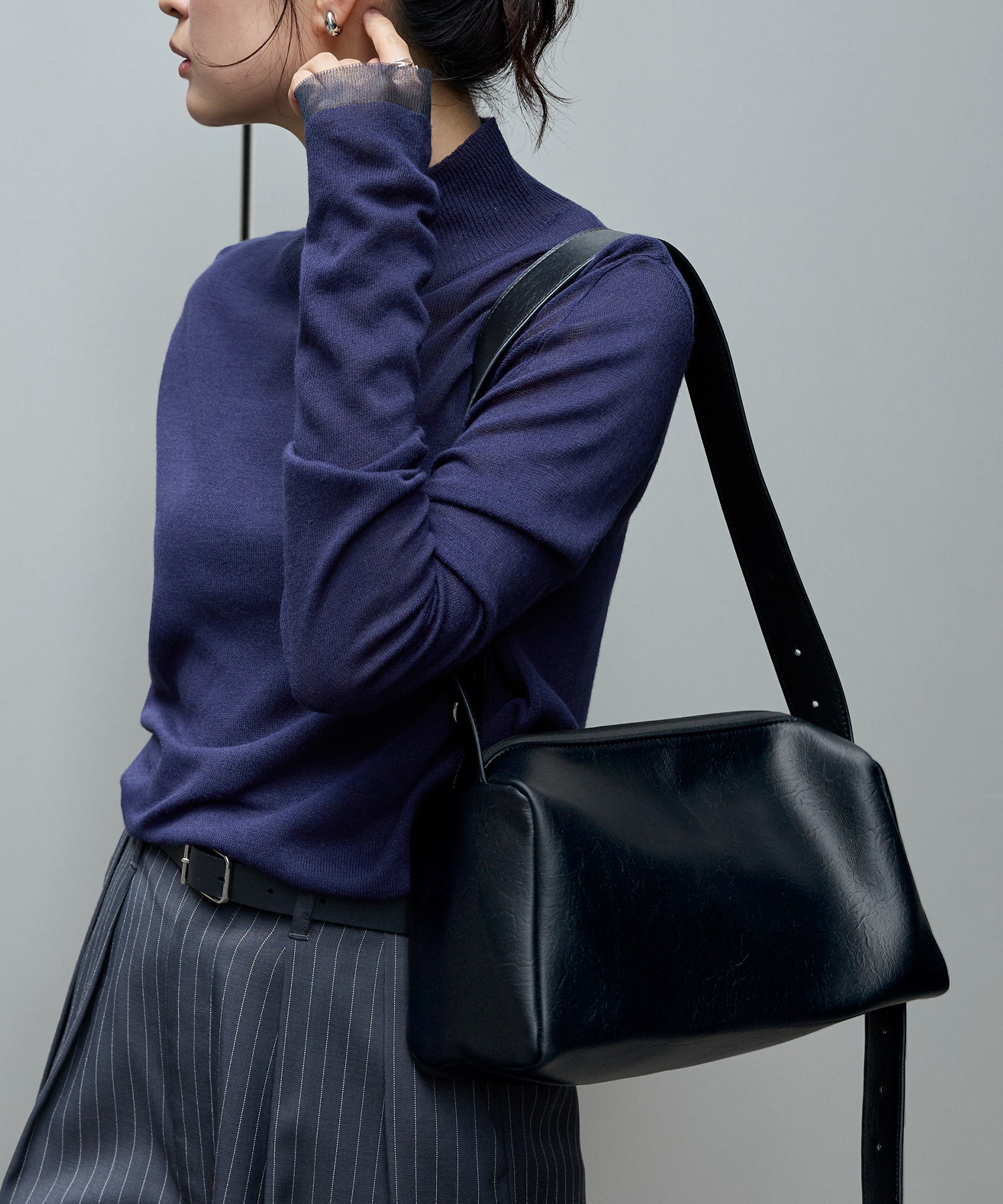 2WAY ワンハンドル スクエアショルダーバッグ MONO-MART│MONO-MART