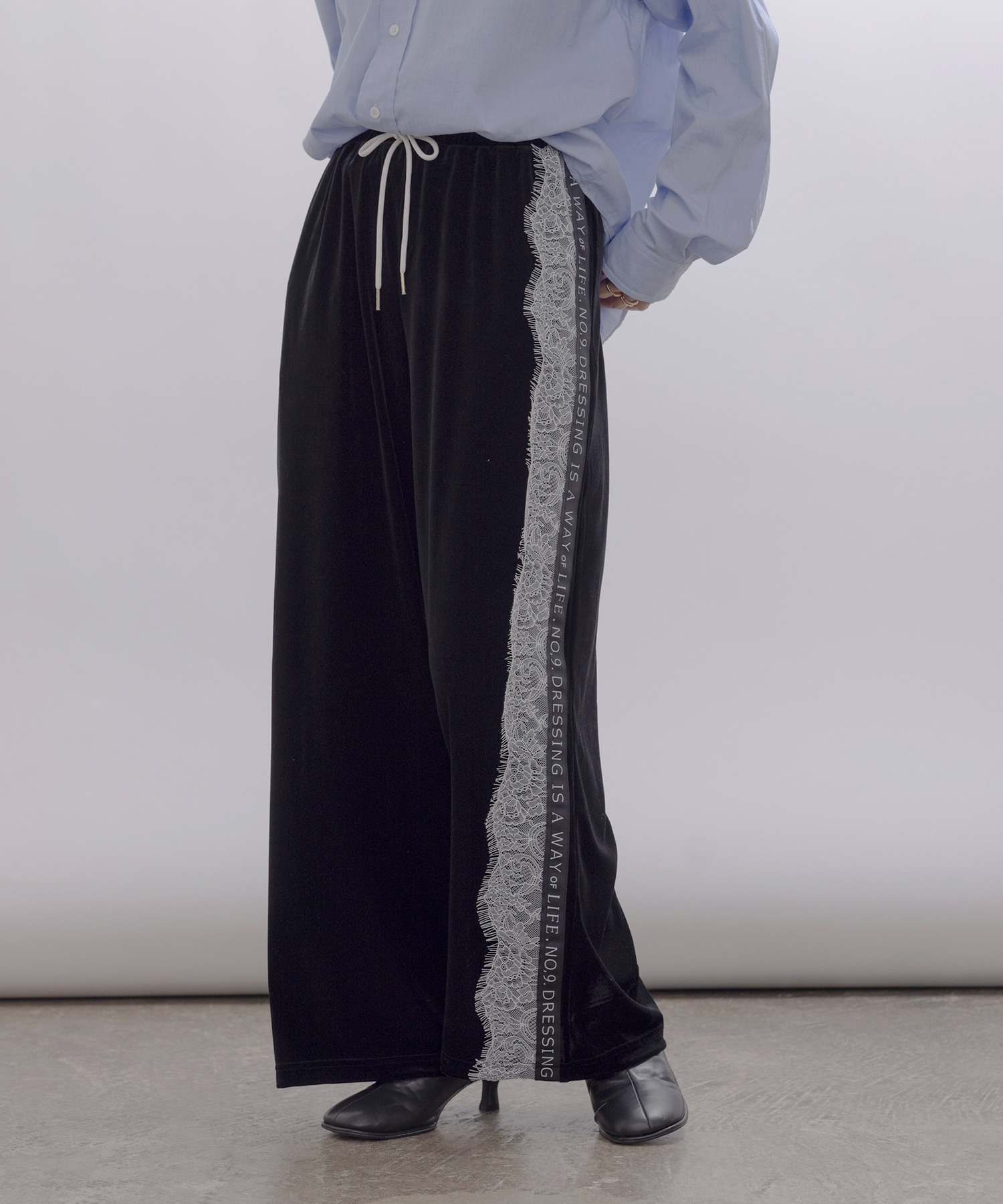 アシメサイドレースベロアパンツ Eimee Law│Eimee Law & LHELBIE 公式