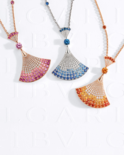 ブルガリの“扇形”モチーフジュエリーにターコイズやマンダリン