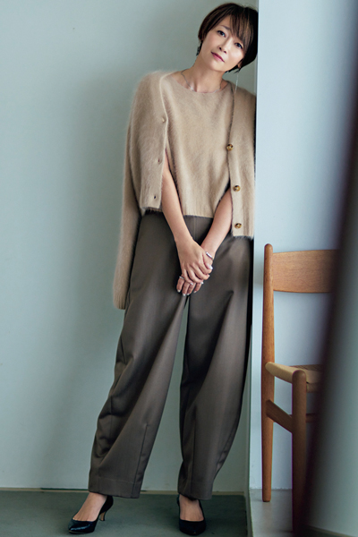 conteラップ チノ テーパードワイドパンツ辺見えみり