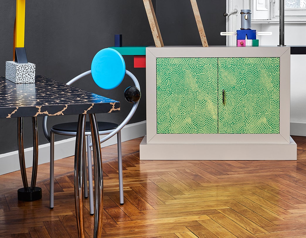 ポストモダンを象徴する「Memphis(メンフィス)」の家具はアートなのか