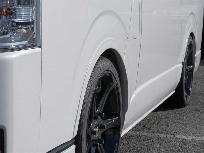 200系ハイエース ESSEX オーバーフェンダー 塗装済み【※個人宅への配送