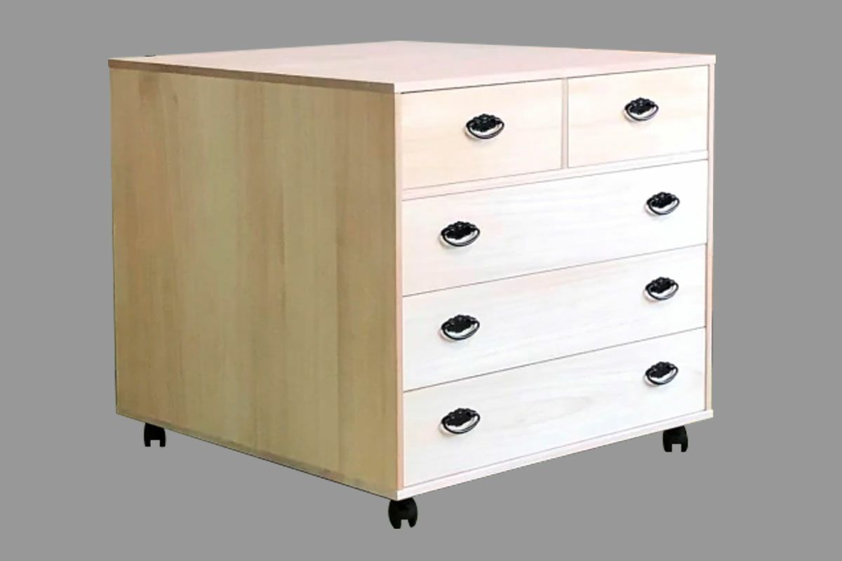 000000003184-01-m.jpg?t=